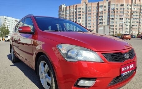 KIA cee'd I рестайлинг, 2011 год, 730 000 рублей, 2 фотография