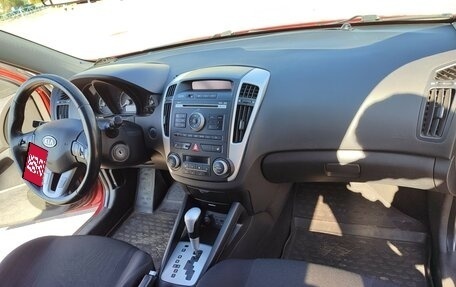 KIA cee'd I рестайлинг, 2011 год, 730 000 рублей, 13 фотография