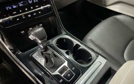 KIA Carnival, 2021 год, 3 890 000 рублей, 17 фотография