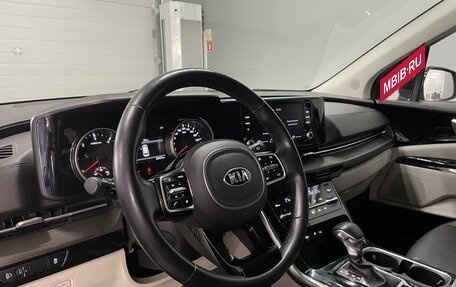 KIA Carnival, 2021 год, 3 890 000 рублей, 13 фотография