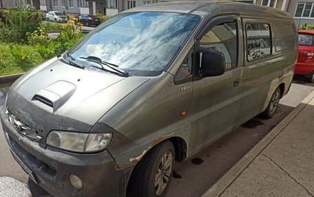 Hyundai Starex I рестайлинг, 2003 год, 350 000 рублей, 3 фотография