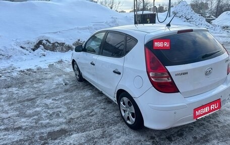 Hyundai i30 I, 2010 год, 650 000 рублей, 5 фотография
