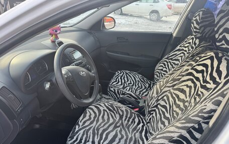 Hyundai i30 I, 2010 год, 650 000 рублей, 14 фотография