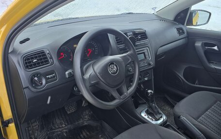 Volkswagen Polo VI (EU Market), 2018 год, 560 000 рублей, 14 фотография