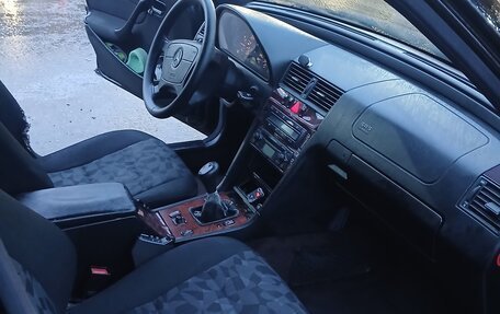 Mercedes-Benz C-Класс, 1999 год, 420 000 рублей, 4 фотография