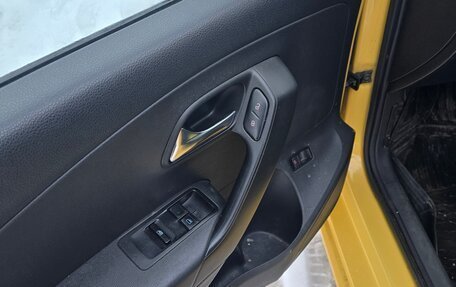 Volkswagen Polo VI (EU Market), 2018 год, 560 000 рублей, 15 фотография