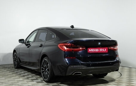 BMW 6 серия, 2018 год, 3 590 000 рублей, 7 фотография