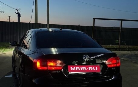 Volkswagen Jetta VI, 2014 год, 500 000 рублей, 3 фотография