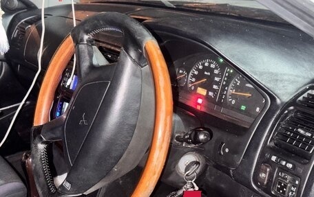 Mitsubishi Galant VIII, 2001 год, 250 000 рублей, 14 фотография