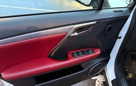 Lexus RX IV рестайлинг, 2019 год, 5 350 000 рублей, 18 фотография