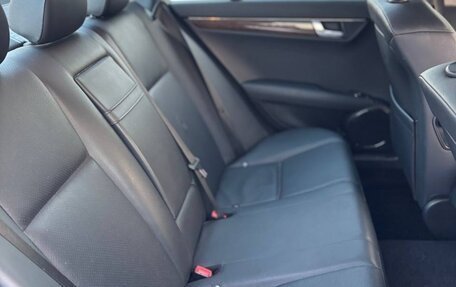 Mercedes-Benz C-Класс, 2008 год, 900 000 рублей, 7 фотография