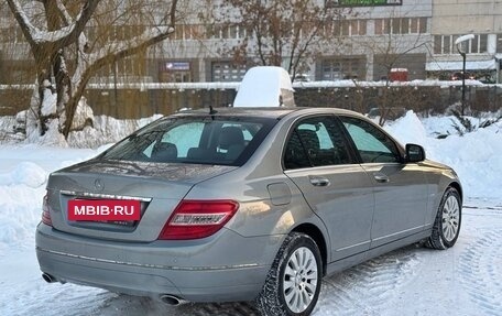 Mercedes-Benz C-Класс, 2008 год, 900 000 рублей, 4 фотография