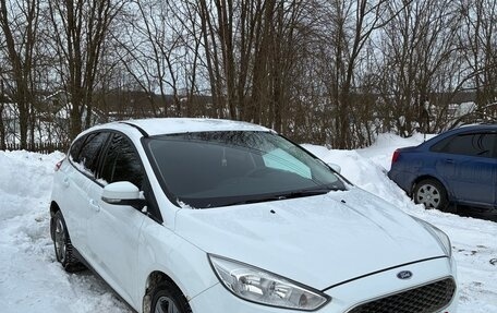 Ford Focus III, 2015 год, 850 000 рублей, 2 фотография