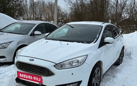 Ford Focus III, 2015 год, 850 000 рублей, 3 фотография
