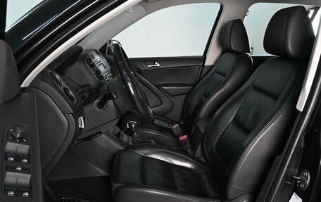 Volkswagen Tiguan I, 2010 год, 1 329 000 рублей, 10 фотография