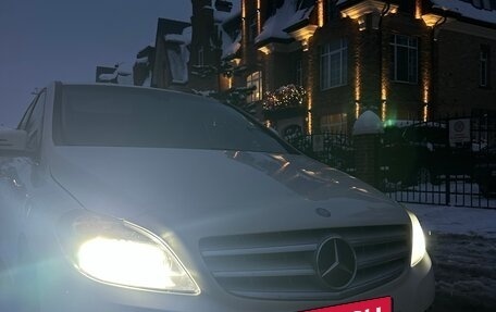 Mercedes-Benz B-Класс, 2012 год, 1 100 000 рублей, 5 фотография