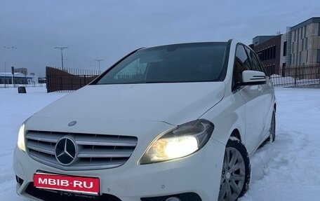 Mercedes-Benz B-Класс, 2012 год, 1 100 000 рублей, 16 фотография