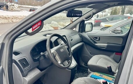 Hyundai Grand Starex Grand Starex I рестайлинг 2, 2012 год, 1 410 000 рублей, 3 фотография