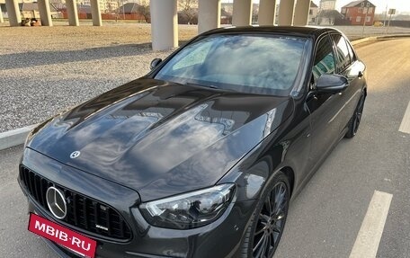 Mercedes-Benz E-Класс, 2021 год, 5 500 000 рублей, 22 фотография