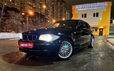 BMW 1 серия, 2009 год, 990 000 рублей, 4 фотография