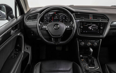 Volkswagen Tiguan II, 2017 год, 2 349 000 рублей, 11 фотография