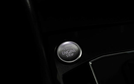 Volkswagen Tiguan II, 2017 год, 2 349 000 рублей, 17 фотография