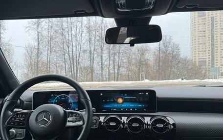 Mercedes-Benz A-Класс, 2019 год, 2 050 000 рублей, 8 фотография