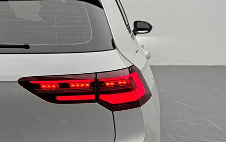 Volkswagen Golf VIII, 2024 год, 1 911 123 рублей, 10 фотография