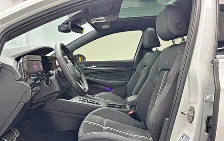 Volkswagen Golf VIII, 2024 год, 1 911 123 рублей, 14 фотография