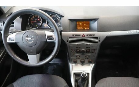 Opel Astra H, 2011 год, 699 000 рублей, 9 фотография