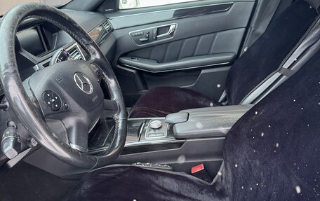 Mercedes-Benz E-Класс, 2011 год, 1 180 000 рублей, 10 фотография