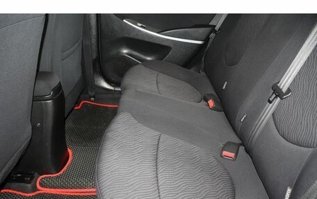 Hyundai Solaris II рестайлинг, 2013 год, 825 000 рублей, 7 фотография