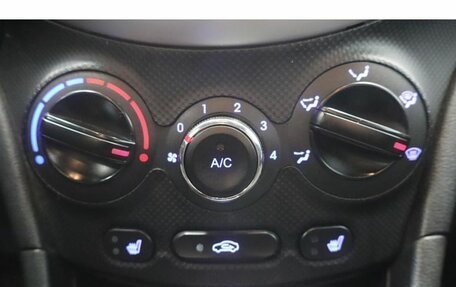 Hyundai Solaris II рестайлинг, 2013 год, 825 000 рублей, 11 фотография