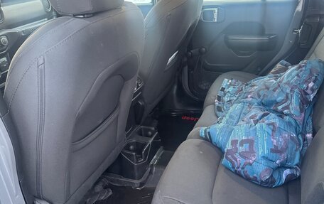 Jeep Wrangler, 2019 год, 2 700 000 рублей, 15 фотография