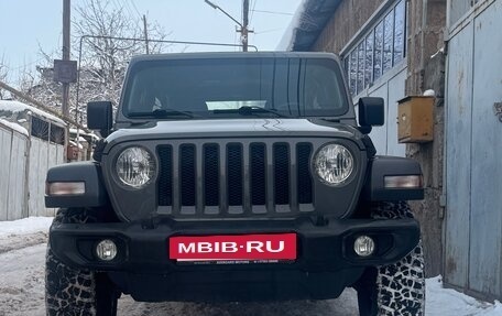 Jeep Wrangler, 2019 год, 2 700 000 рублей, 16 фотография