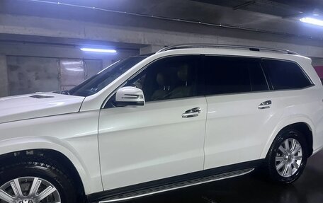 Mercedes-Benz GL-Класс, 2014 год, 3 050 000 рублей, 3 фотография