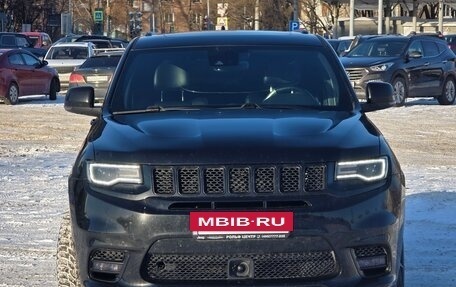 Jeep Grand Cherokee, 2019 год, 7 300 000 рублей, 4 фотография