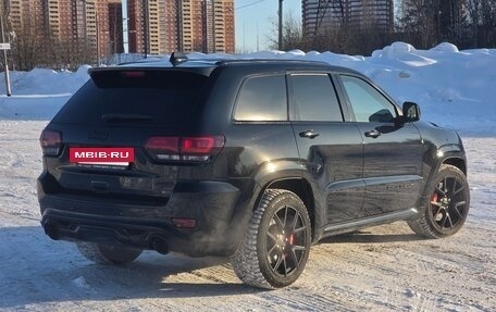 Jeep Grand Cherokee, 2019 год, 7 300 000 рублей, 8 фотография