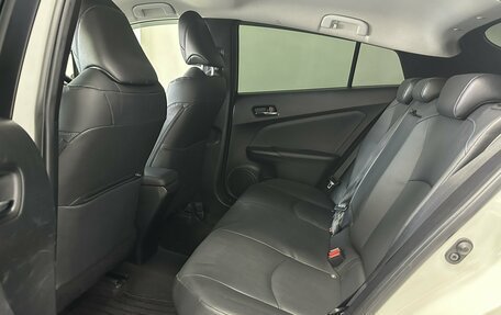 Toyota Prius IV XW50, 2019 год, 2 200 000 рублей, 20 фотография