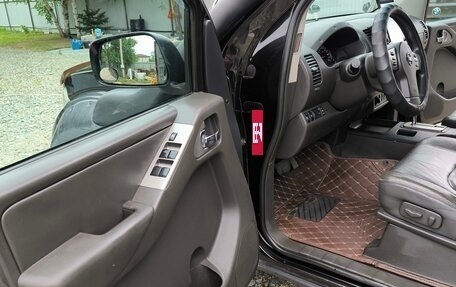 Nissan Navara (Frontier), 2006 год, 1 499 000 рублей, 10 фотография