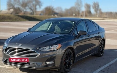 Ford Fusion (North America) II, 2019 год, 1 850 000 рублей, 2 фотография