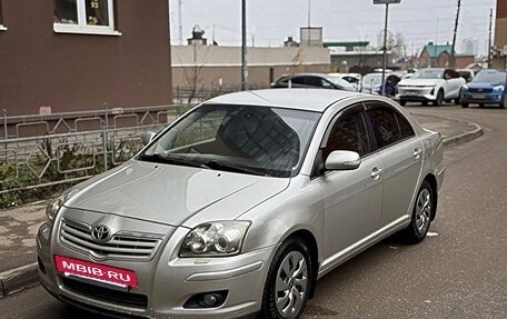 Toyota Avensis III рестайлинг, 2006 год, 599 000 рублей, 3 фотография