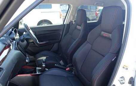 Suzuki Swift V, 2021 год, 1 062 000 рублей, 12 фотография