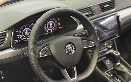 Skoda Superb III рестайлинг, 2025 год, 2 700 400 рублей, 6 фотография