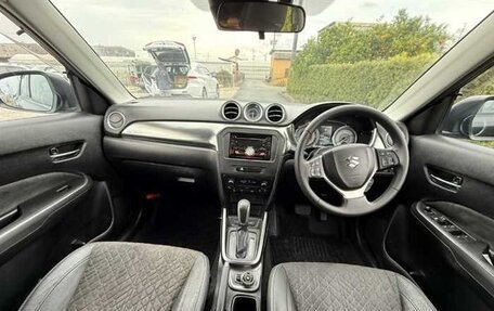 Suzuki Escudo IV, 2018 год, 1 590 000 рублей, 8 фотография