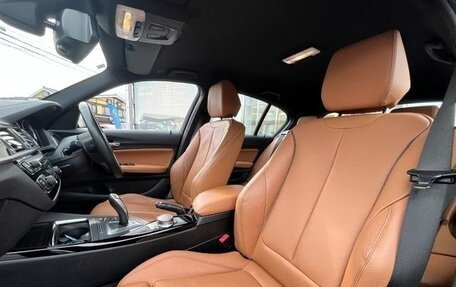 BMW 1 серия, 2017 год, 950 000 рублей, 8 фотография