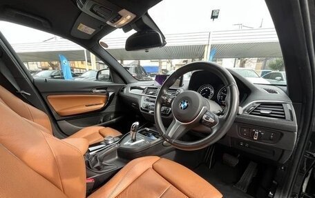 BMW 1 серия, 2017 год, 950 000 рублей, 11 фотография