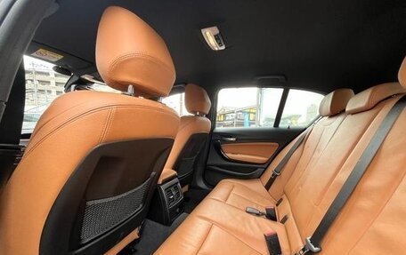 BMW 1 серия, 2017 год, 950 000 рублей, 9 фотография