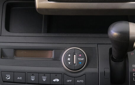 Honda Freed I, 2011 год, 1 289 000 рублей, 14 фотография