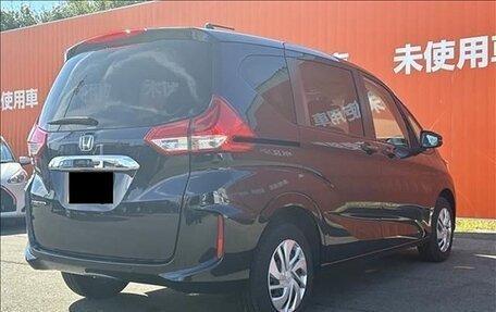 Honda Freed II, 2022 год, 1 250 000 рублей, 8 фотография